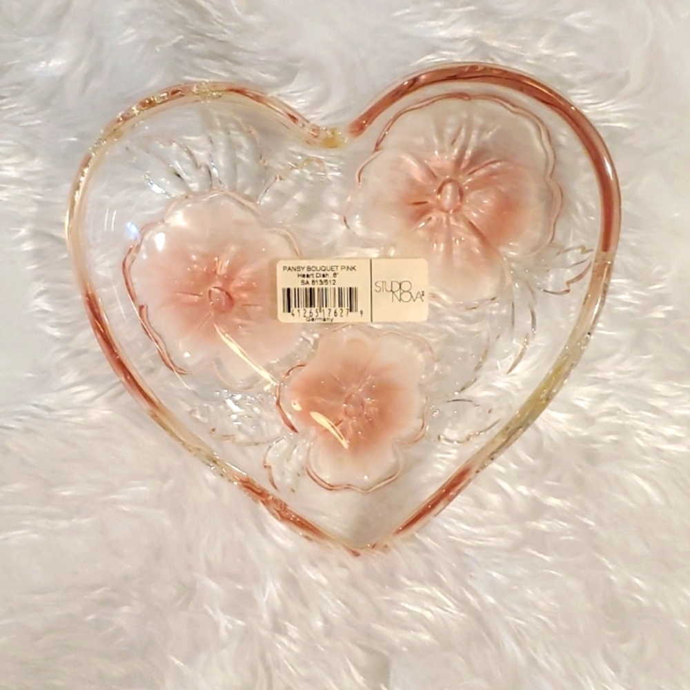 NEW Studio Nova Heart-Shaped Glass Dish with Pink Floral Design - Picture 6 of 6